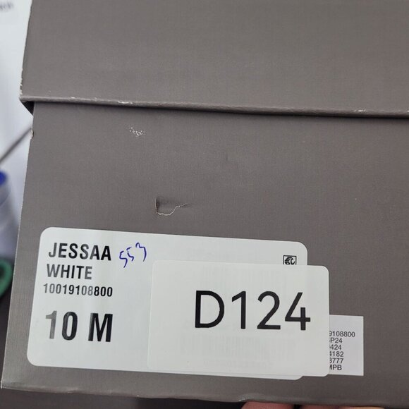 NEW Style & Co Women's 10M White Jessaa Slide Sandals With Adjustable Straps - Picture 8 of 8